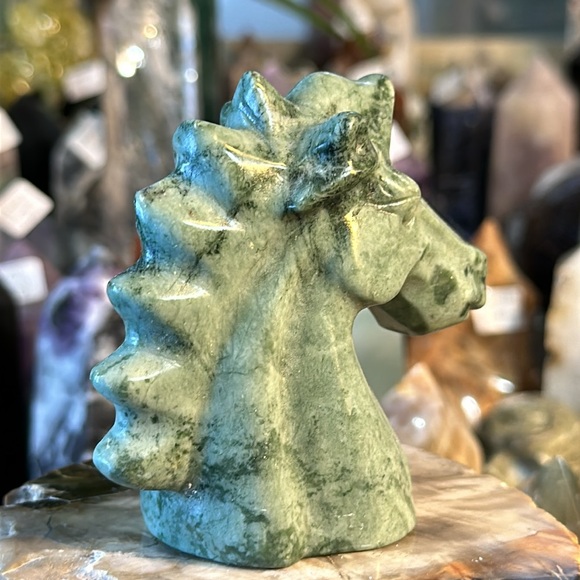 🎄SALE🎄Green Jade Unicorn Carving! - Picture 4 of 7